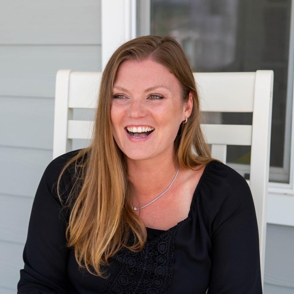 Meet your Posher, Lauren rose